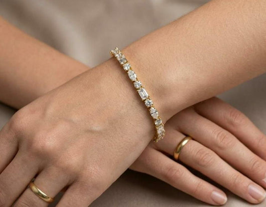 Diamond Tennis Bracelet, Elegant Wedding Jewelry, Bridal Gift